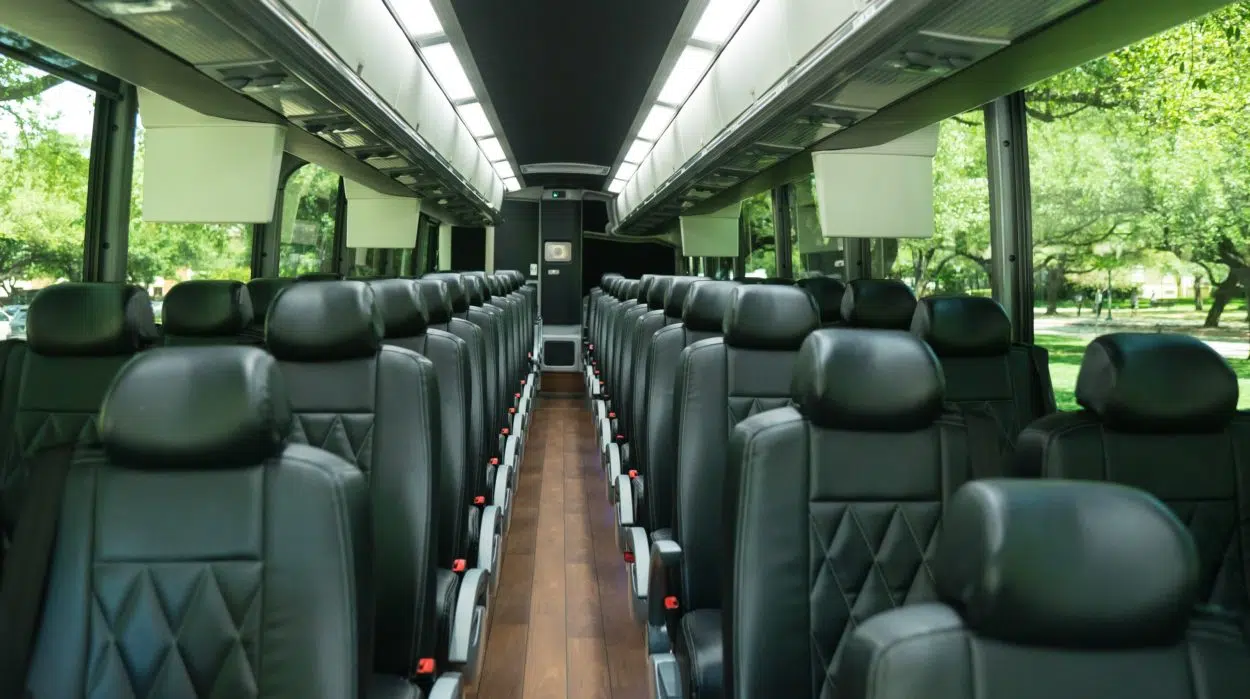 Motor Coach Rentals & Charters | BusBank